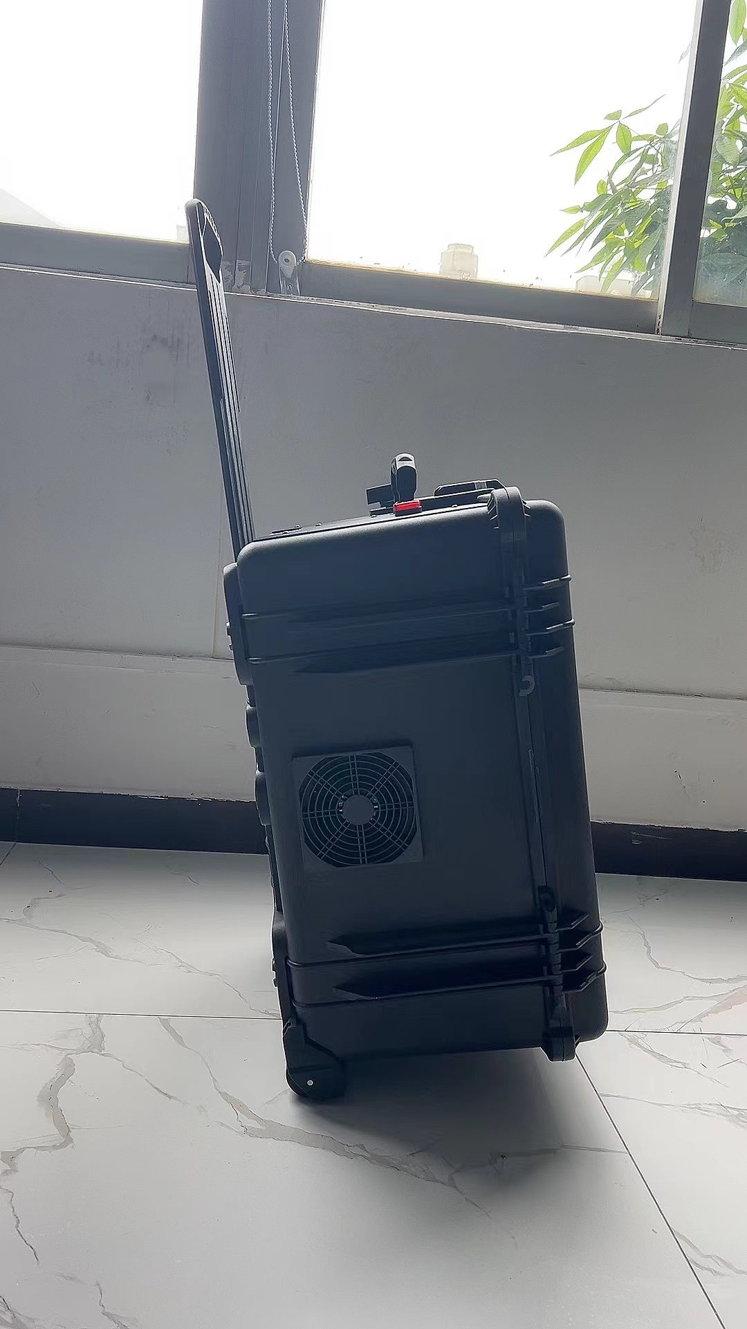 怀宁手拉箱型移动通信干扰器